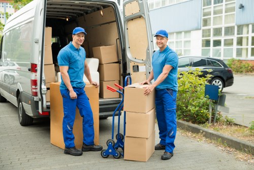 Local man with van service for home and office moves in Wandsworth